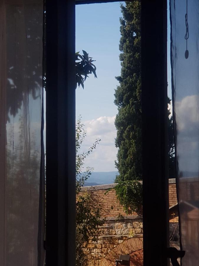 ホテル Dimora In Francigena サン・クイーリコ・ドルチャ エクステリア 写真