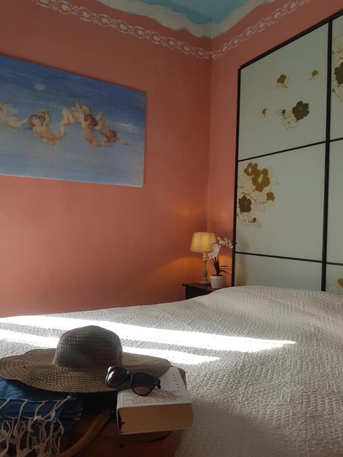 ホテル Dimora In Francigena サン・クイーリコ・ドルチャ エクステリア 写真