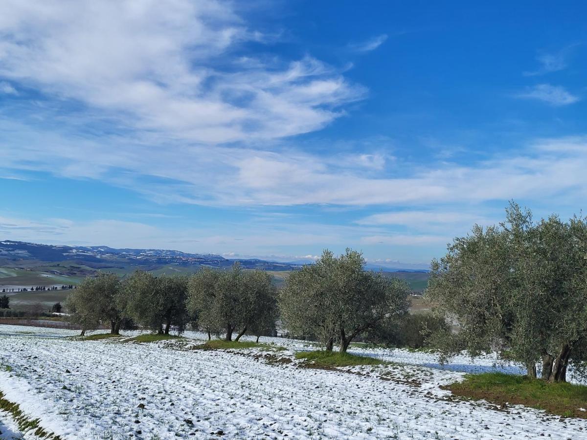 ホテル Dimora In Francigena サン・クイーリコ・ドルチャ エクステリア 写真