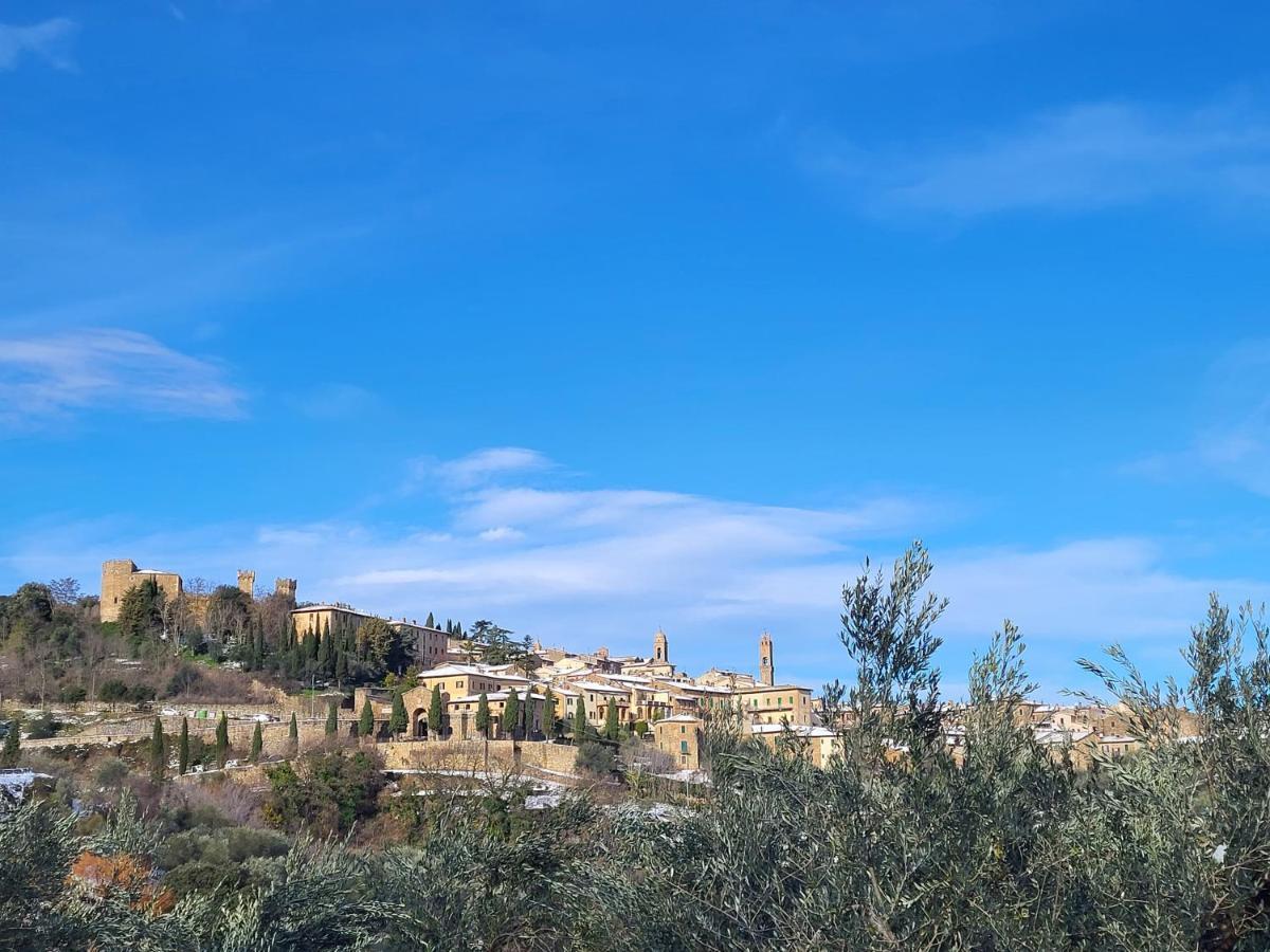ホテル Dimora In Francigena サン・クイーリコ・ドルチャ エクステリア 写真